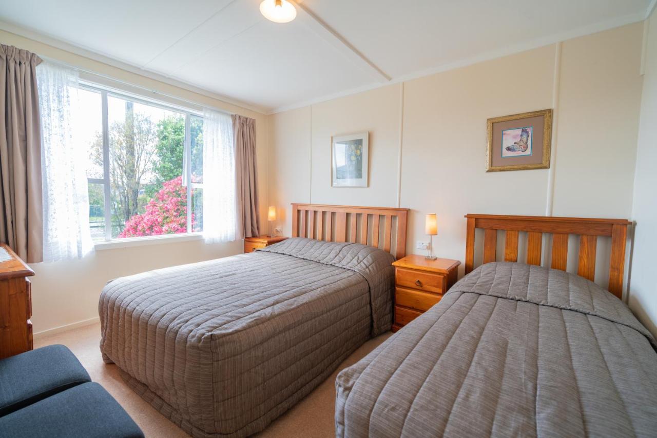 Rustlein Cottage - Te Anau Holiday Home Exterior foto