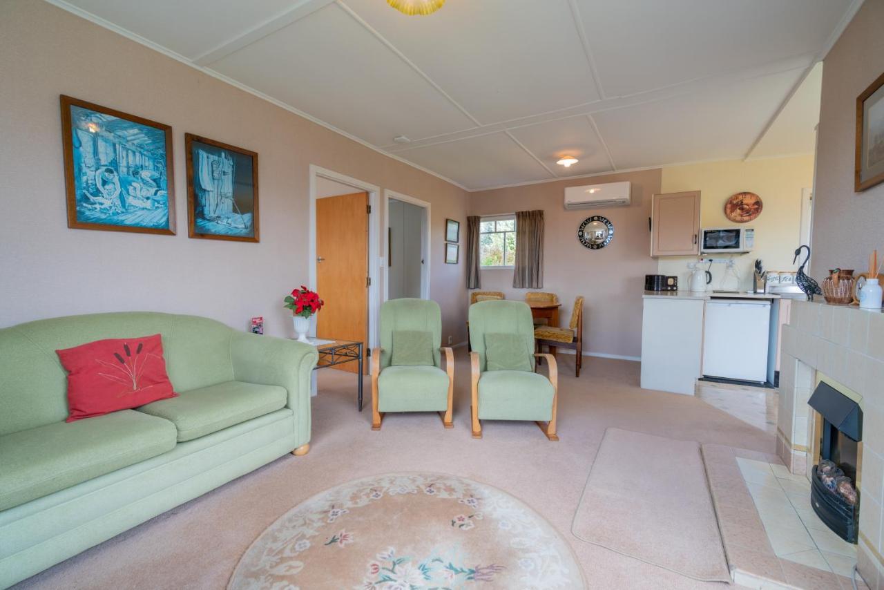 Rustlein Cottage - Te Anau Holiday Home Exterior foto
