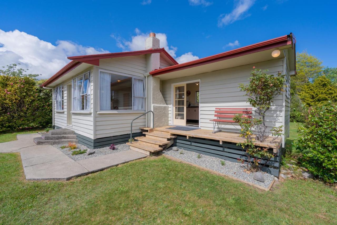 Rustlein Cottage - Te Anau Holiday Home Exterior foto